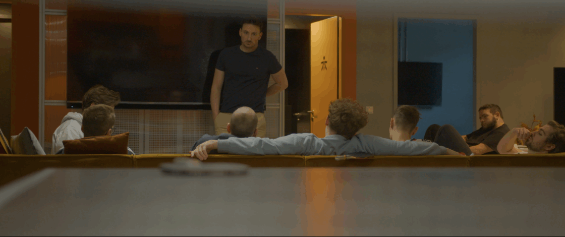 Documentaire Mandatory #2