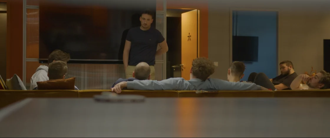 Documentaire Mandatory #2